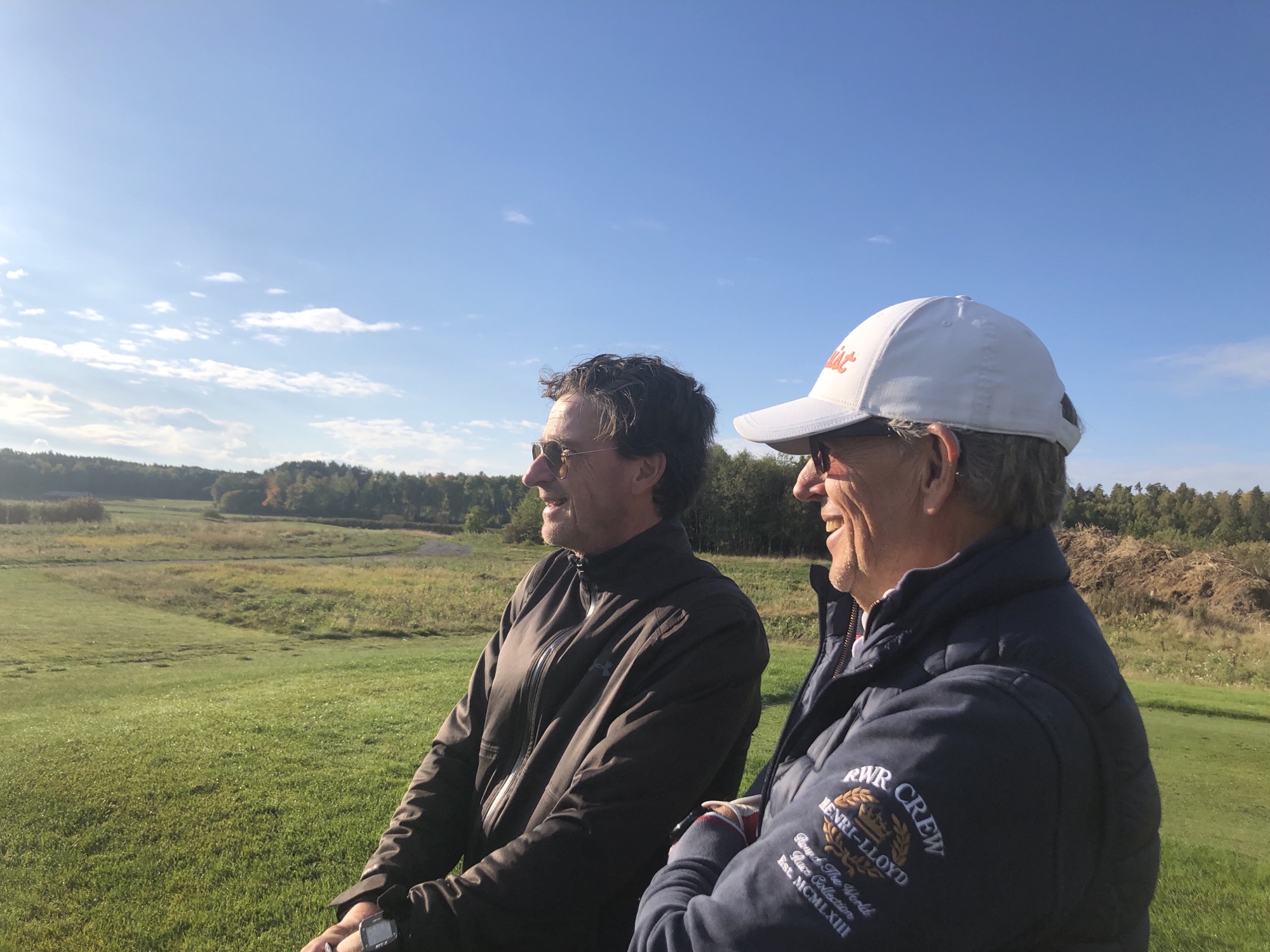 Christer Landelius & Håkan Nordin förbereder sig för det första utslaget